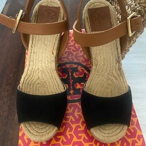 Tory Burch wood wedge espadrille size 8